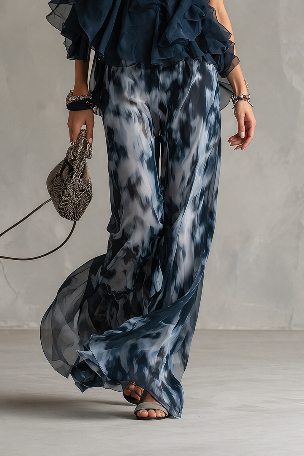 VICCA || HALTER CHIFFON SET